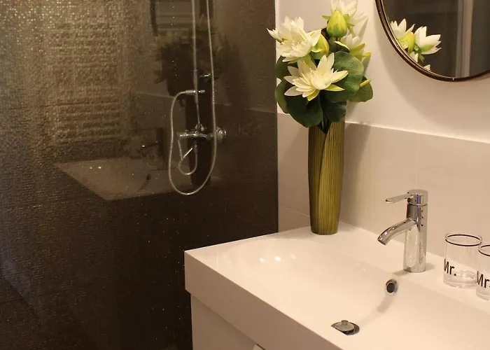 The Summer In Center With Ac Lägenhet Budapest